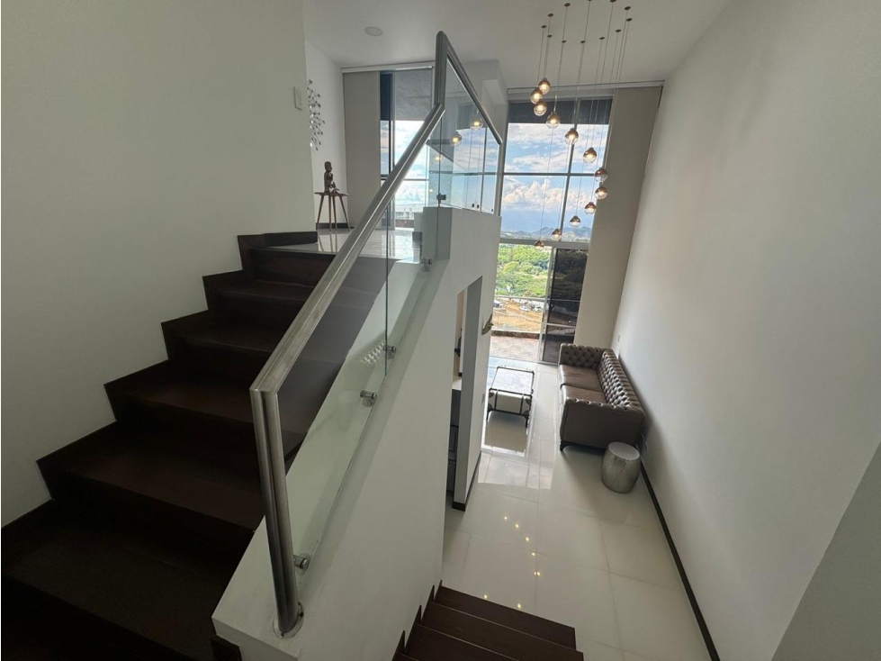 Apartamento dúplex tipo penthouse amoblado en alquiler Cerritos — foto 4