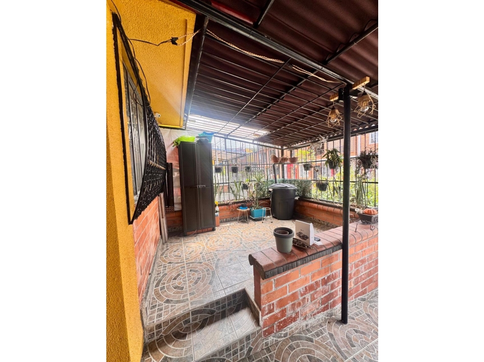 SE VENDE CASA EN DOSQUEBRADAS - VILLA DEL CAMPO