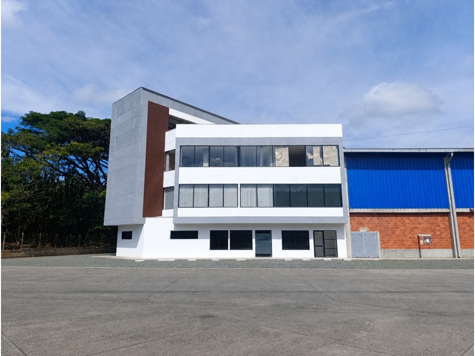 Oficina 3er Piso en Renta - Pereira - Sector Mercasa