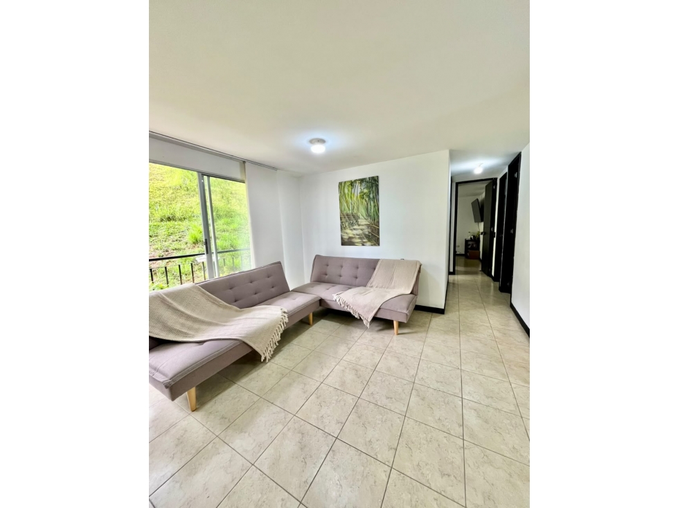 ¡APARTAMENTO EN VENTA EXCELENTE UBICACIÃN! — foto 2
