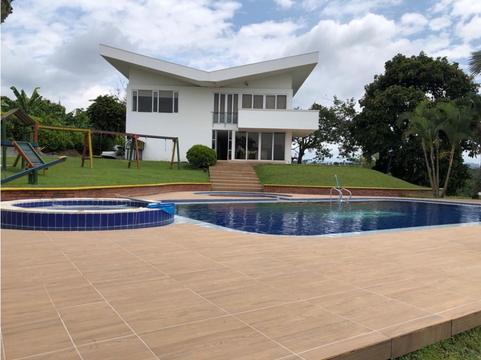 CASA FINCA EN VENTA COMBIA, PEREIRA 3.000 mt