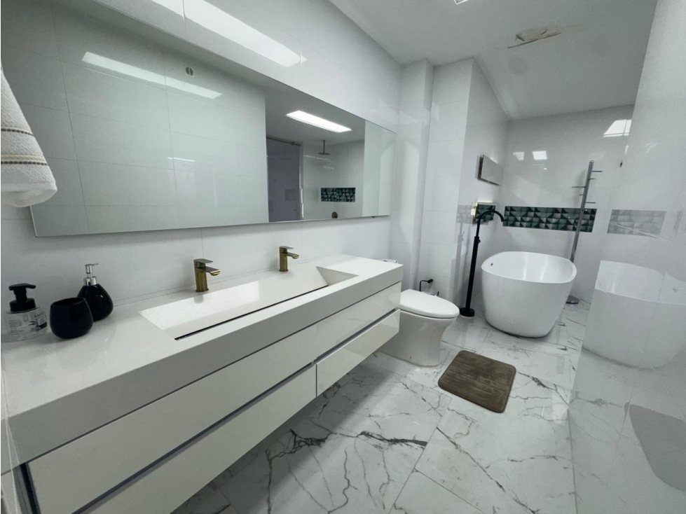 Apartamento dúplex tipo penthouse amoblado en alquiler Cerritos — foto 6