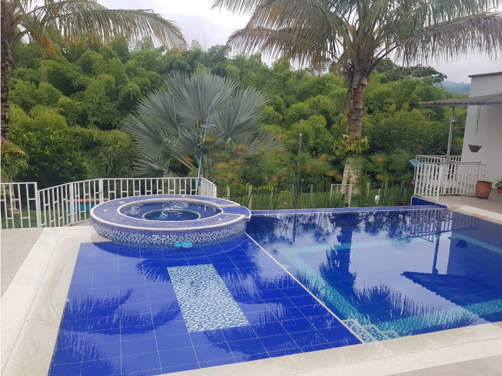 VENTA DE CASA CAMPESTRE
