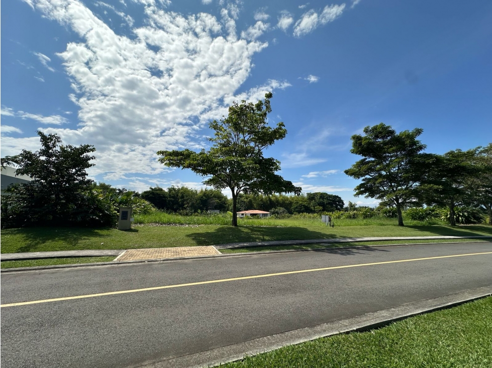 LOTE EN VENTA CERRITOS