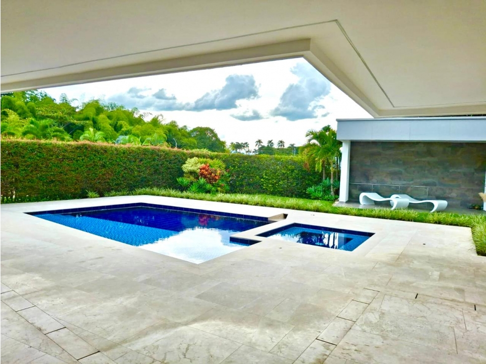 Casa campestre disponible para venta - pueblito cafetero