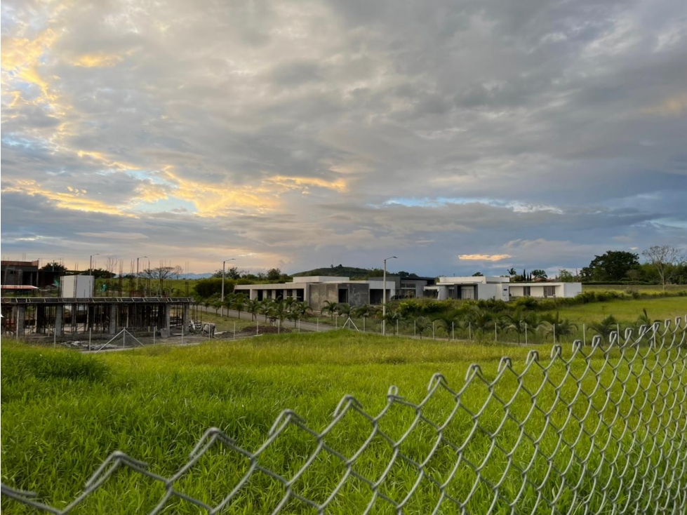 SE VENDE LOTE CAMPESTRE EN EL CERRITOS PEREIRA