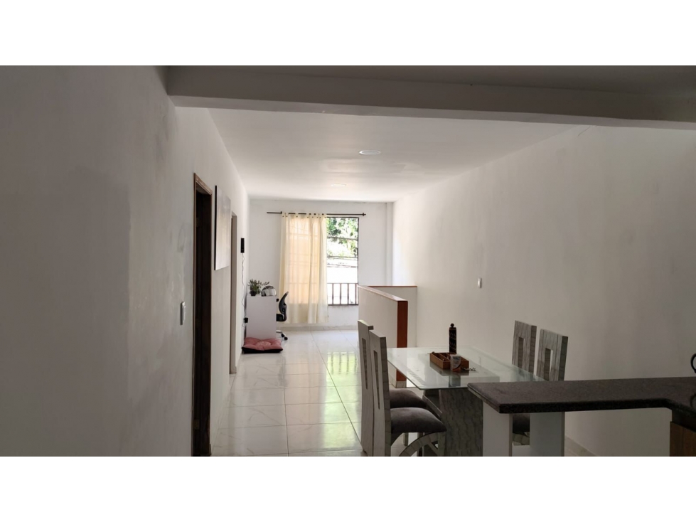 VENDO CASA CON DOS RENTAS POBLADO I PEREIRA