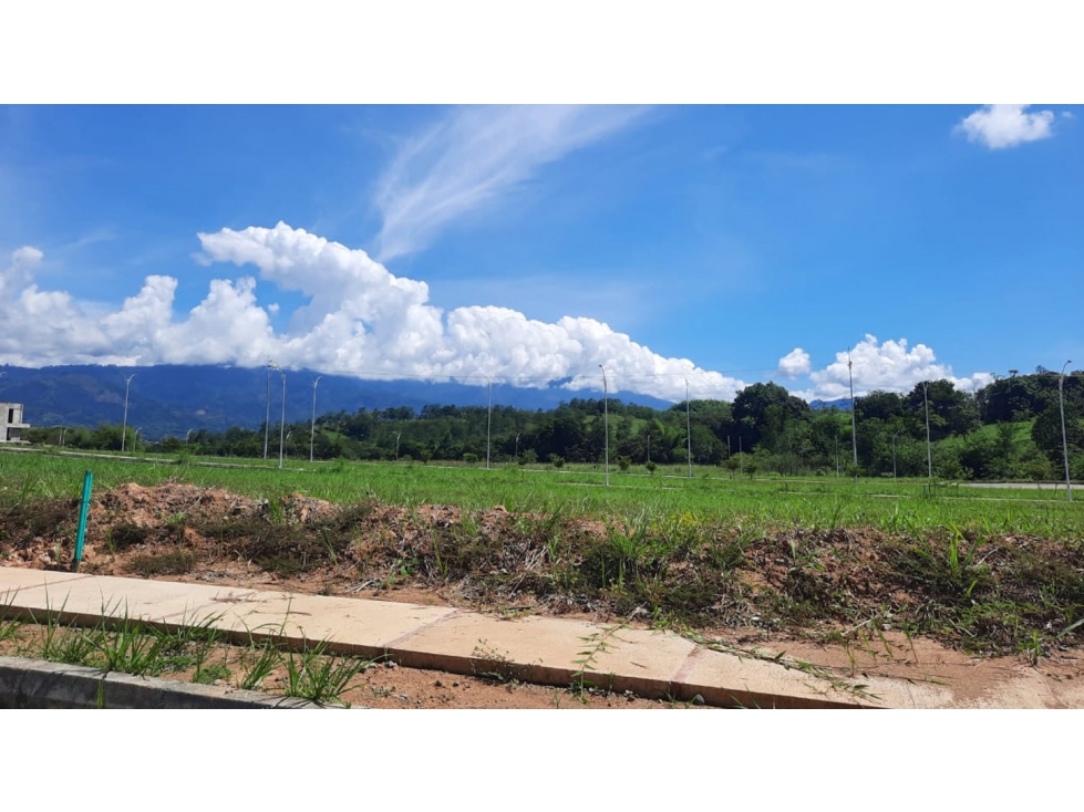 SE VENDE LOTE EN POBLADO BRISAMAR - 3