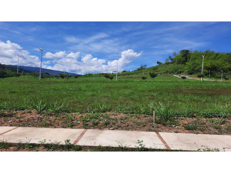 SE VENDE LOTE EN POBLADO BRISAMAR - 4
