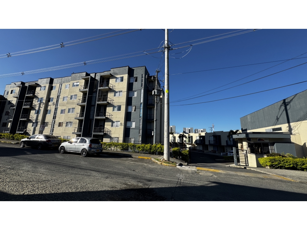 VENDO APARTAMENTO EN MOLINARES DOSQUEBRADAS