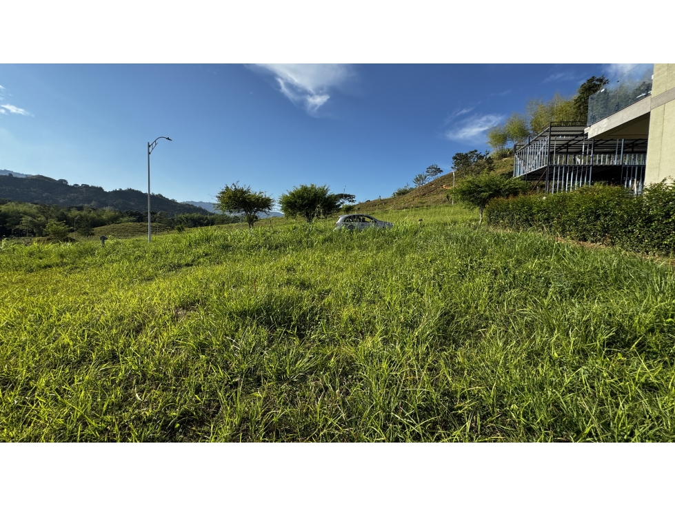 SE VENDE LOTE EN POBLADO BRISAMAR - 6