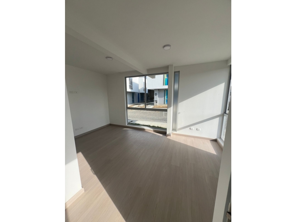 VENDO HERMOSA CASA EN MATIZ DOSQUEBRADAS — foto 4