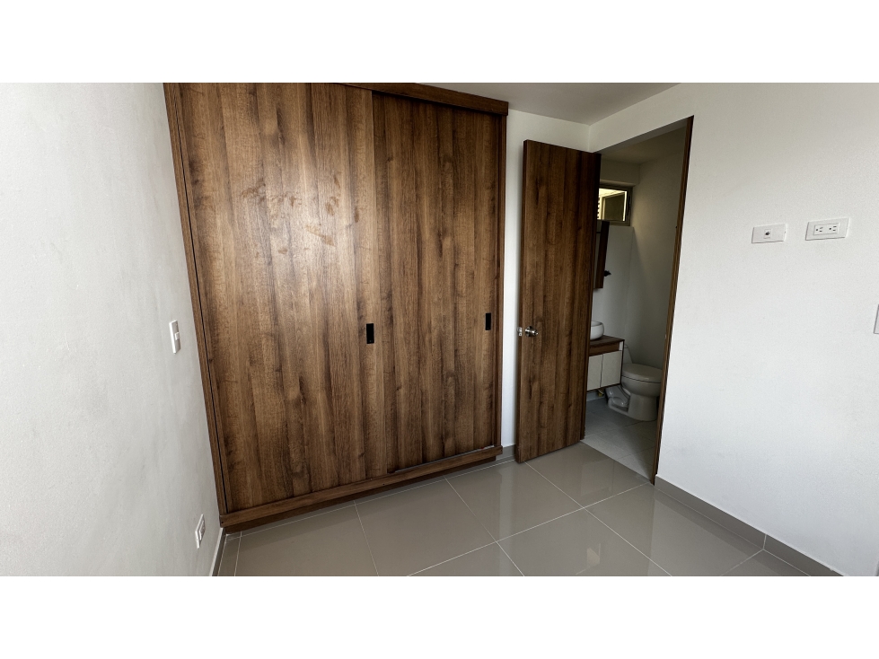 VENDO HERMOSO APARTAMENTO EN ALCÁZARES PEREIRA — foto 6