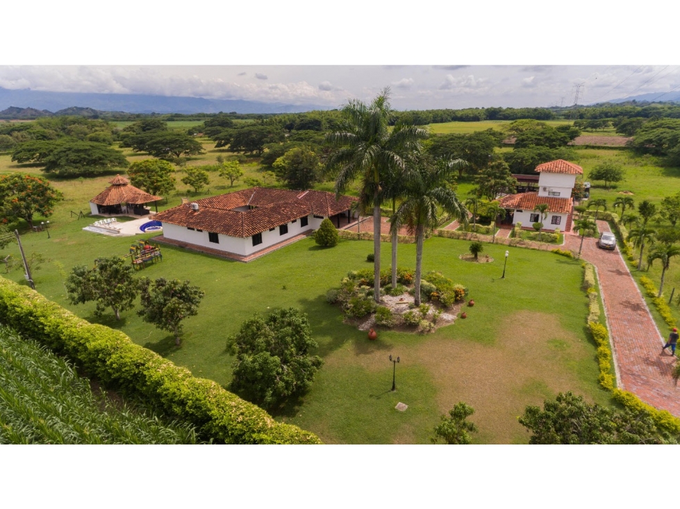 SE VENDE CASA CAMPESTRE EN LA VICTORIA - VALLE DEL CAUCA - 1
