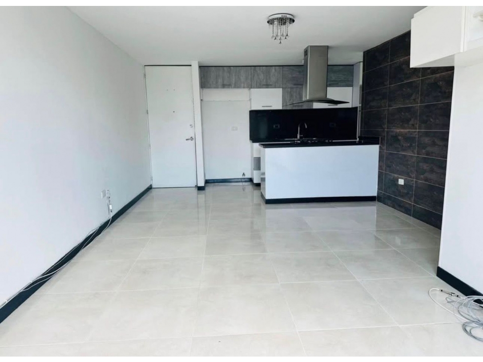 VENDO HERMOSO PENTHOUSE EN SAN SEBASTIAN PEREIRA — foto 3