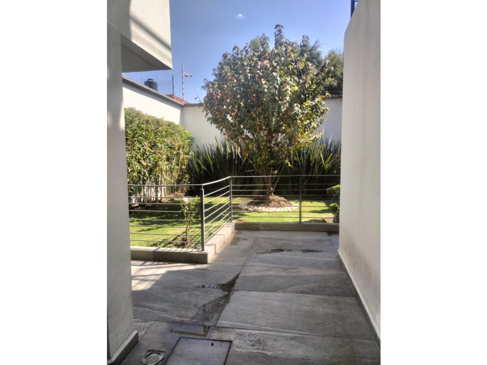 REESTRENA HERMOSA CASA REMODELADA EN SANTA MÓNICA — foto 4