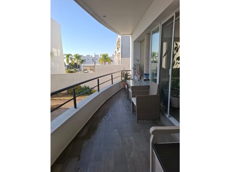 HERMOSO DEPARTAMENTO EN JURIQUILLA - 1
