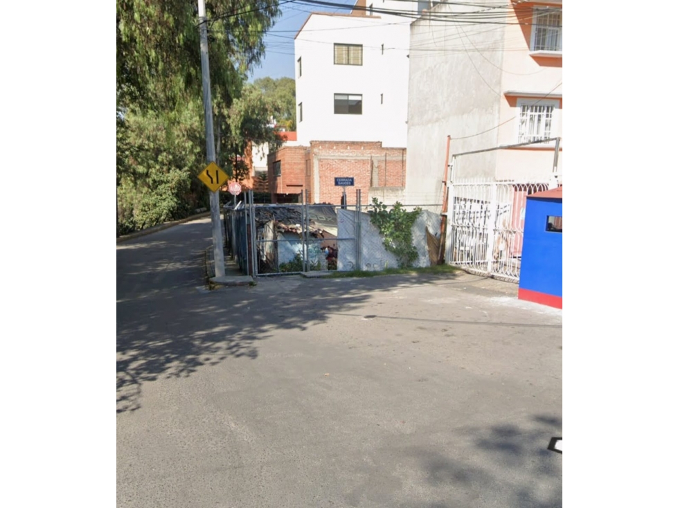 TERRENO PARA INVERSIONISTAS CON PROYECTO DE DEPARTAMENTOS - 4