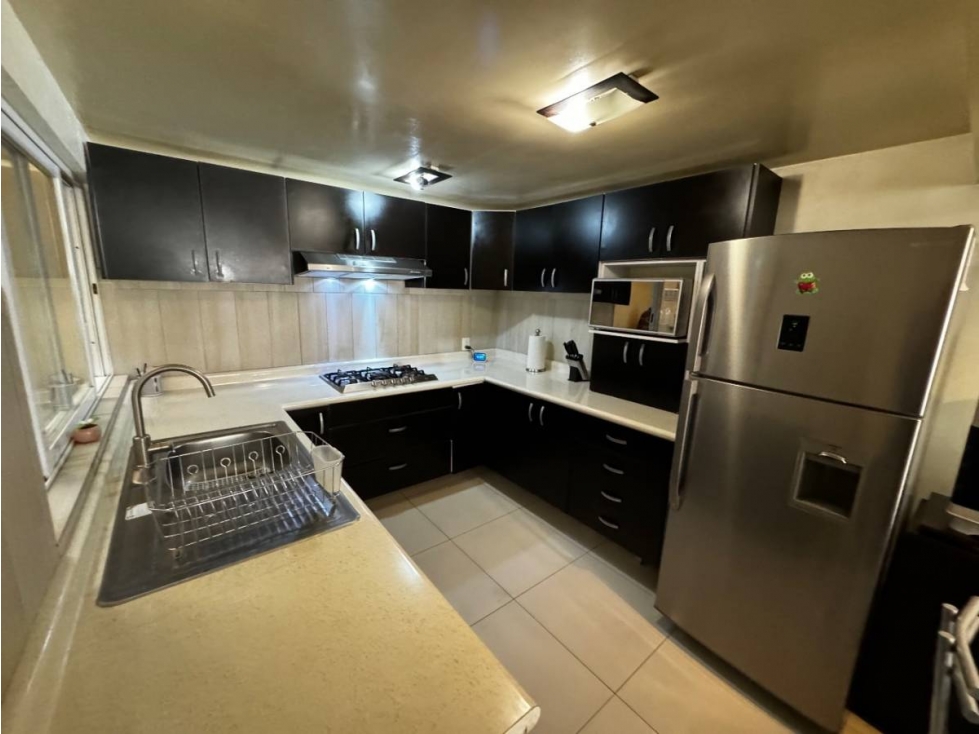 ACOGEDORA Y REMODELADA CASA EN CUAUTITLÁN IZCALLI — foto 3