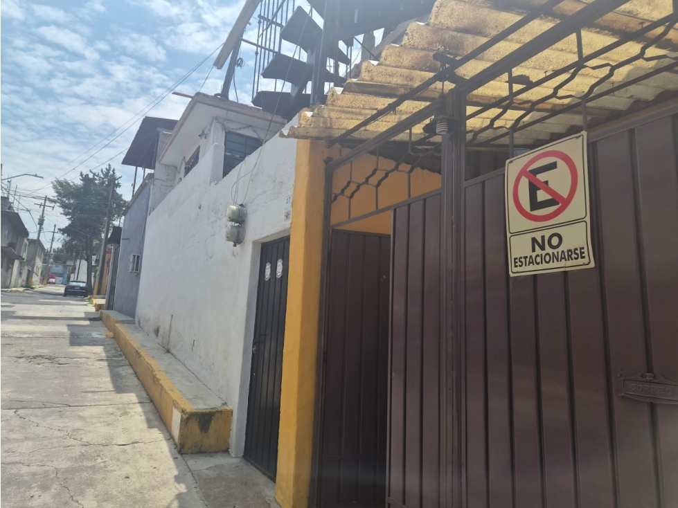 OPORTUNIDAD DE INVERSION 4 CASAS EN UN SOLO TERRENO, 13 HABITACIONES — foto 3