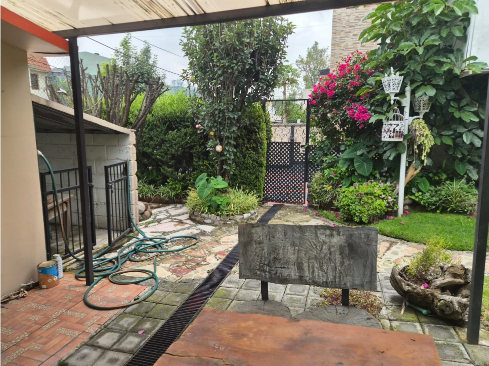 Estupenda Casa para remodelar con gran Jardín de 233 metros — foto 2