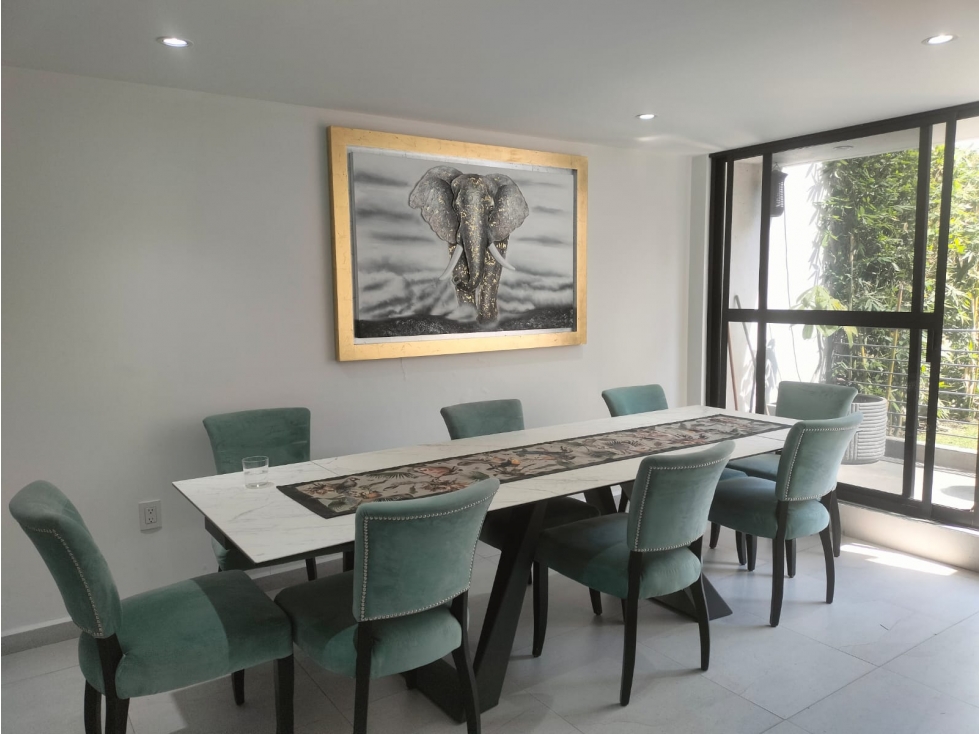 REESTRENA HERMOSA CASA REMODELADA EN SANTA MÓNICA