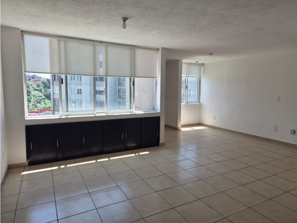 RENTA BONITO DEPARTAMENTO EN PRIMER PISO CON ELEVADOR - 1