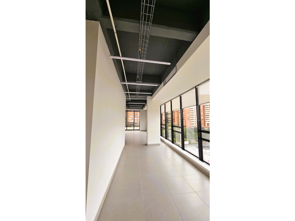 VENDO PISO DE 5 OFICINAS NUEVAS *369M2 + 175M2 de terraza $4.981 MM — foto 3