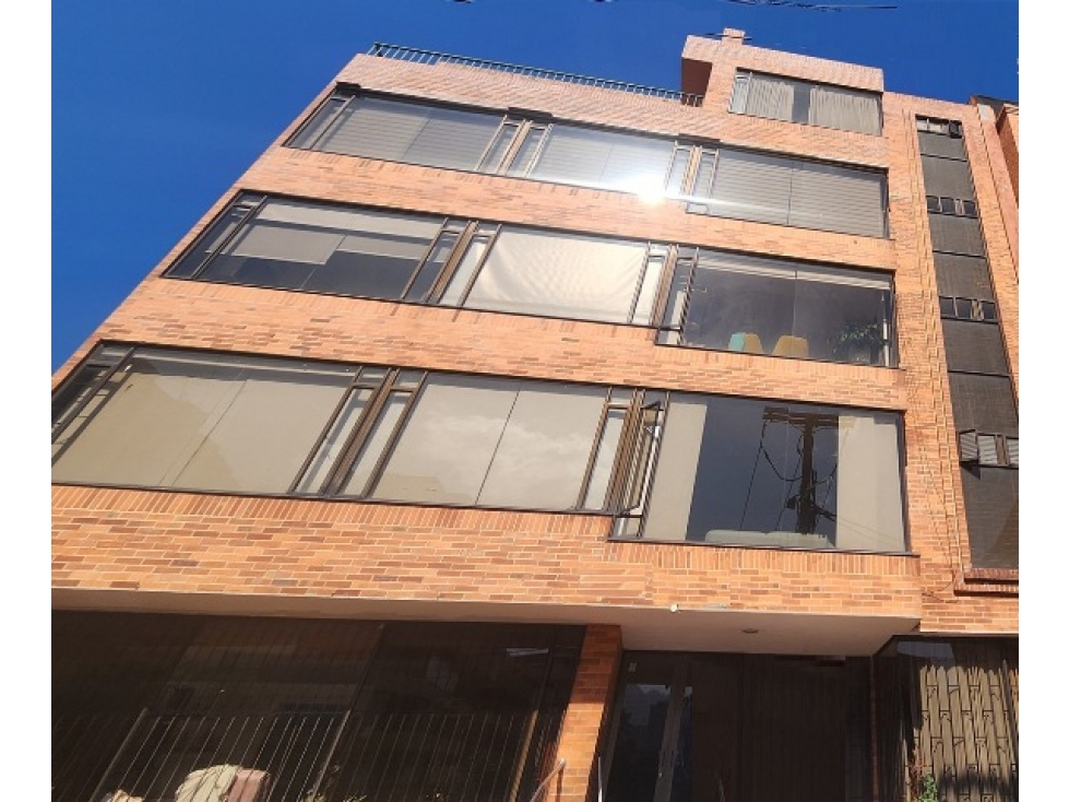VENDO APTO SANTA BARBARA - 174.62m2 + Altillo 40.17m2 - $1280 MILLONES