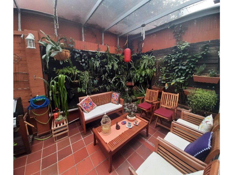 VENDO CASA EL CONTADOR 198 M2 $ 1.100 MM