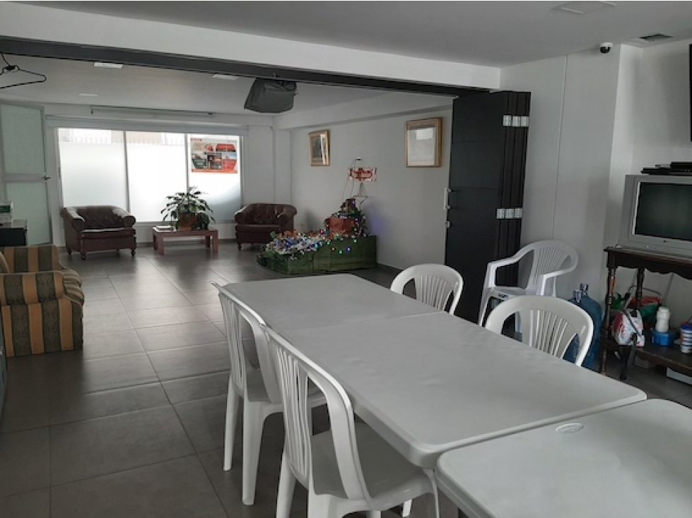 VENDO CASA PONTEVEDRA 460 M2 $1.780 MILLONES — foto 3