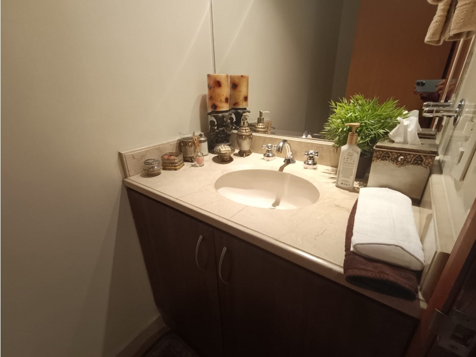 VENDO APTO STA BARBARA 125 M2 820 MM CON MUEBLES INCLUIDOS — foto 2