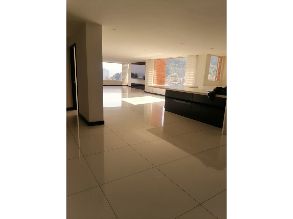 ARRIENDO APTO EN EL REFUGIO *541.21 M2 $19.500.000 Incluida ADMON — foto 2