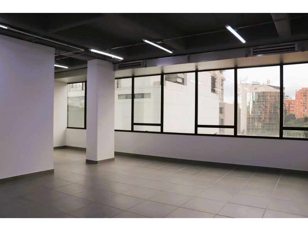 VENDO OFICINA ESTRENAR EN SANTA BARBARA *70M2 $ 840 MM