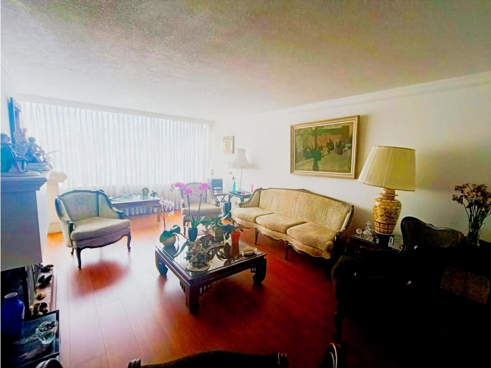 VENDO SANTA BARBARA CENTRAL 200 M2 +10 TERRAZA $1.200 MM