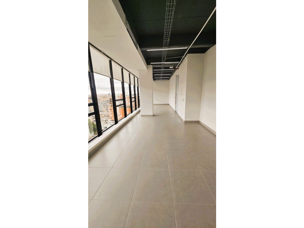 VENDO OFICINA ESTRENAR EN SANTA BARBARA *70M2 $ 840 MM — foto 2