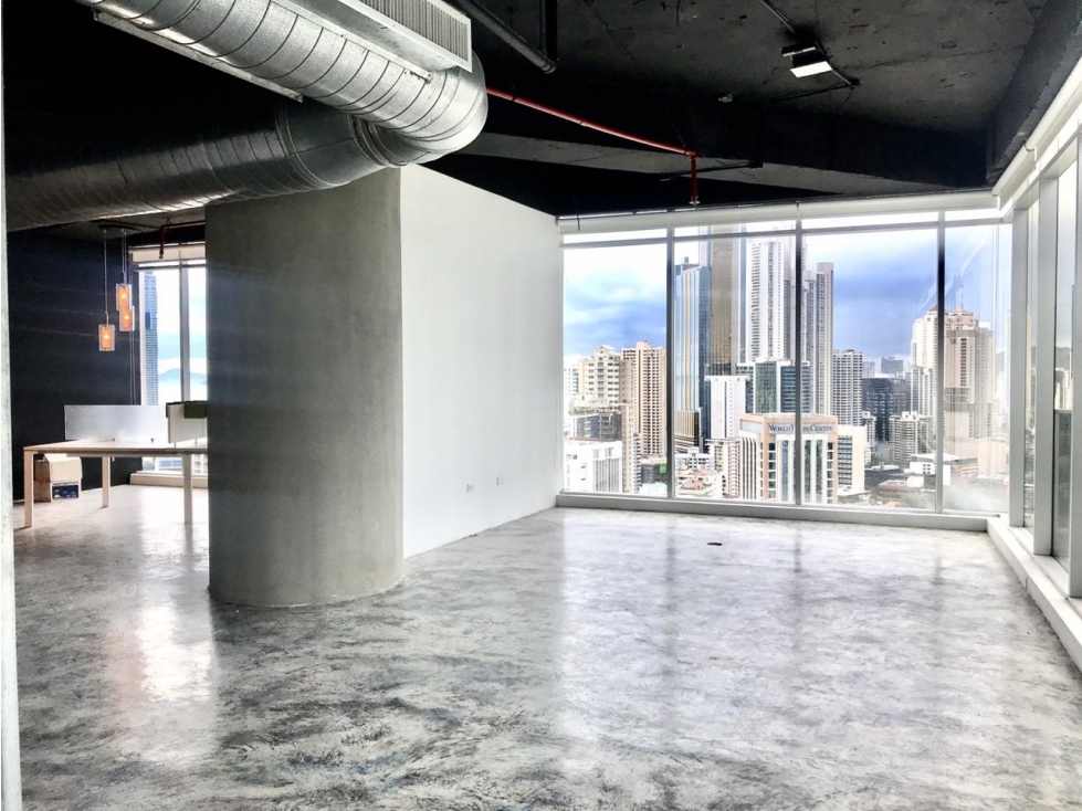 TORNILLO / CALLE 50 / REVOLUTION F&F TOWER / 156M / AIRE CENTRAL — foto 2