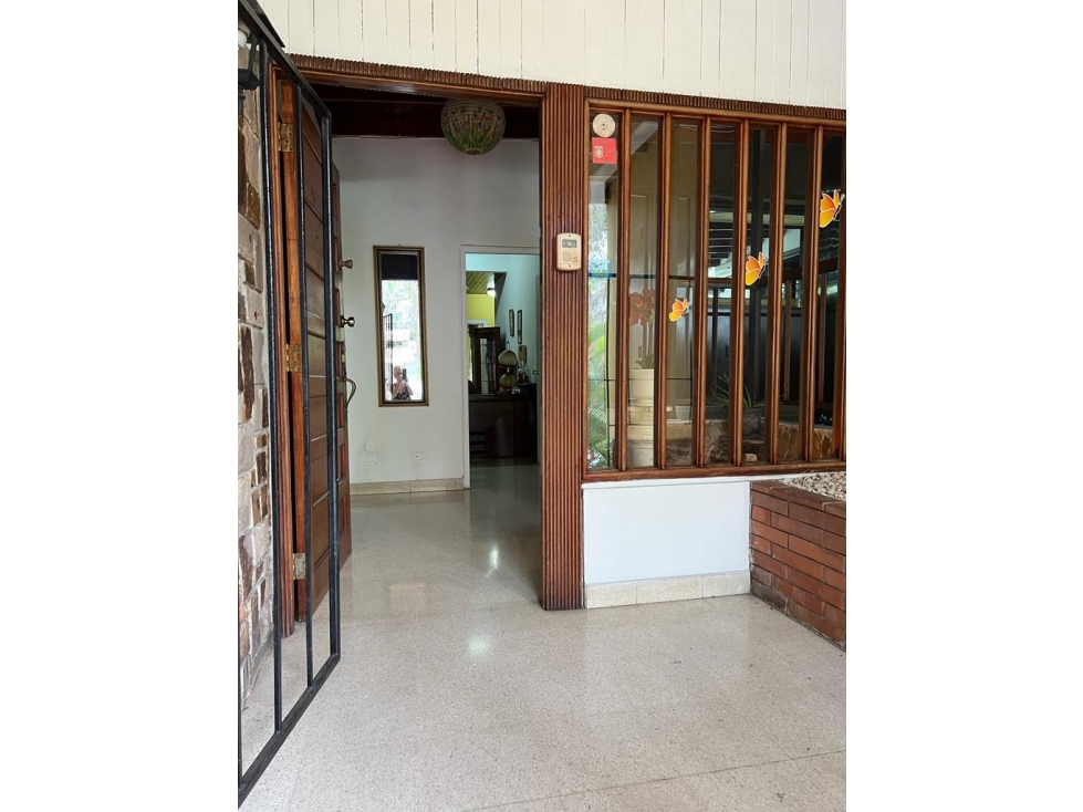 EL CANGREJO / ZONIFICACIÓN ZM7 / 900 M2 / 3 HABITACIONES — foto 4