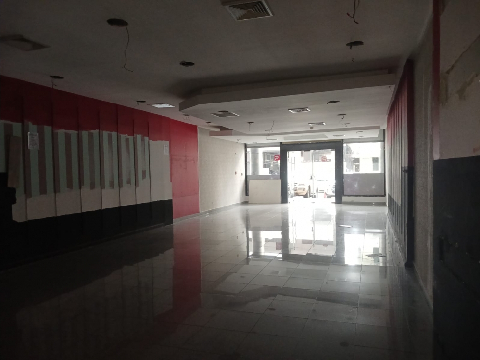 SE ALQUILA LOCAL COMERCIAL OBARRIO PLAZA TIME SQUARE 130M PLANTA BAJA — foto 5