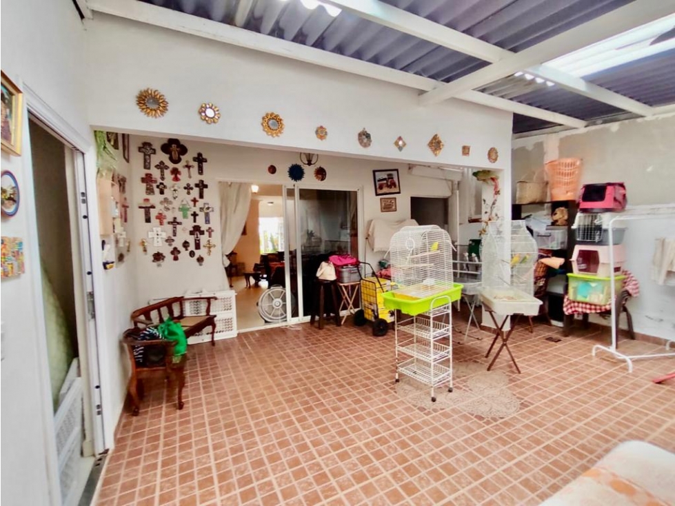 SE VENDE CASA EN PLAYA DORADA URB. ALAMAR 285M CON TERRAZA