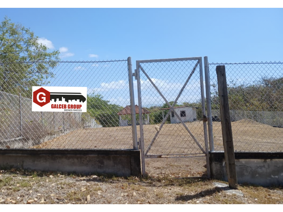 SE VENDE TERRENO EN LAGOMAR SAN CARLOS CON GAZEBO FRENTE AL LAGO