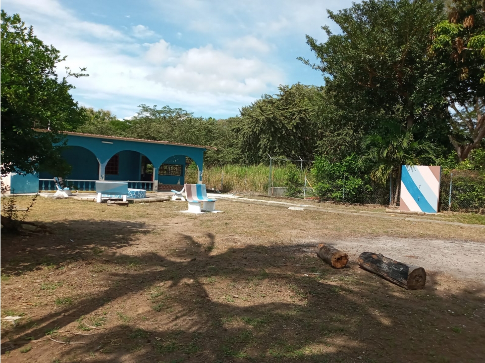 GORGONA / CASA CON AMPLIO TERRENO / 850M2 / 2 HABITACION — foto 3