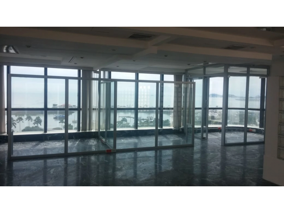 AVE BALBOA / TORRE BAC / OFICINA / 616M / VACIA / PISO ALTO YH — foto 4