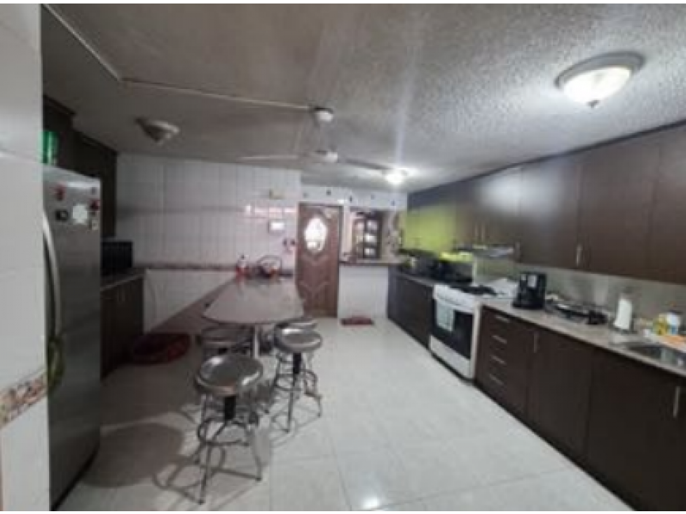 VILLA DE LAS FUENTES / 4 HABITACIONES / 521M / 2 NIVELES / TERRAZA - 3