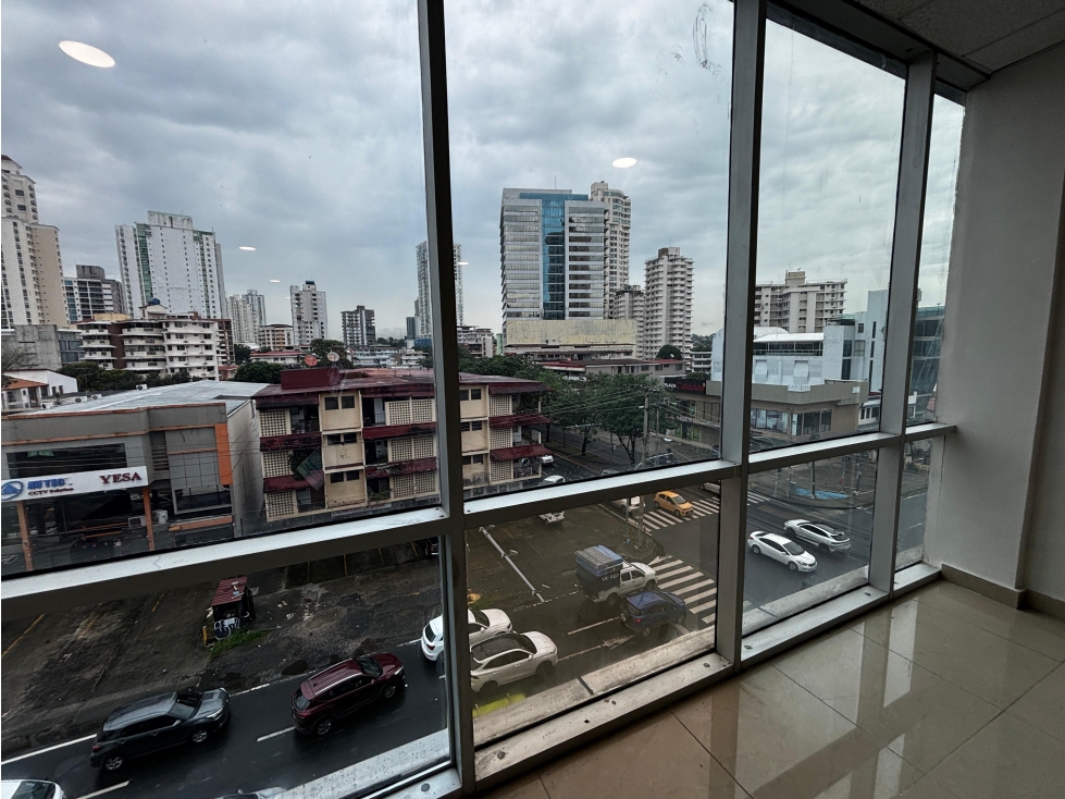 EL CARMEN / PLAZA KORINTHO / 83M / 2 PARKING / DIVISION / FRENTE A VIA — foto 5