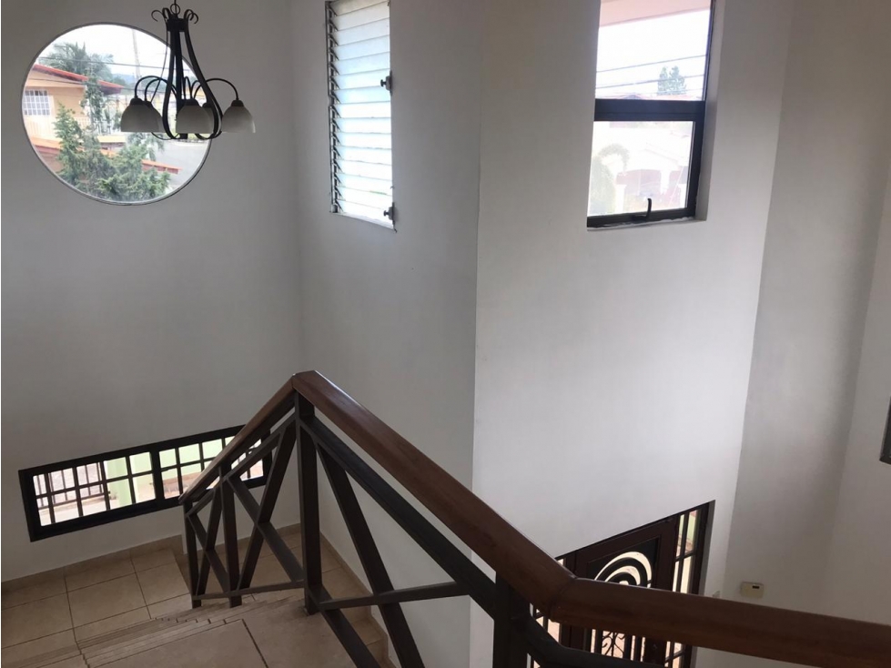 BRISAS DEL GOLF / 463 M2 / 5 HABITACION / 2 PARKING / ESQUINA / DUPLEX — foto 5