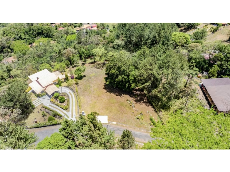 SE VENDE TERRENO EN CHAME ALTOS DE MARIA 2607 M2 A MINUTOS DE CASCADA — foto 2