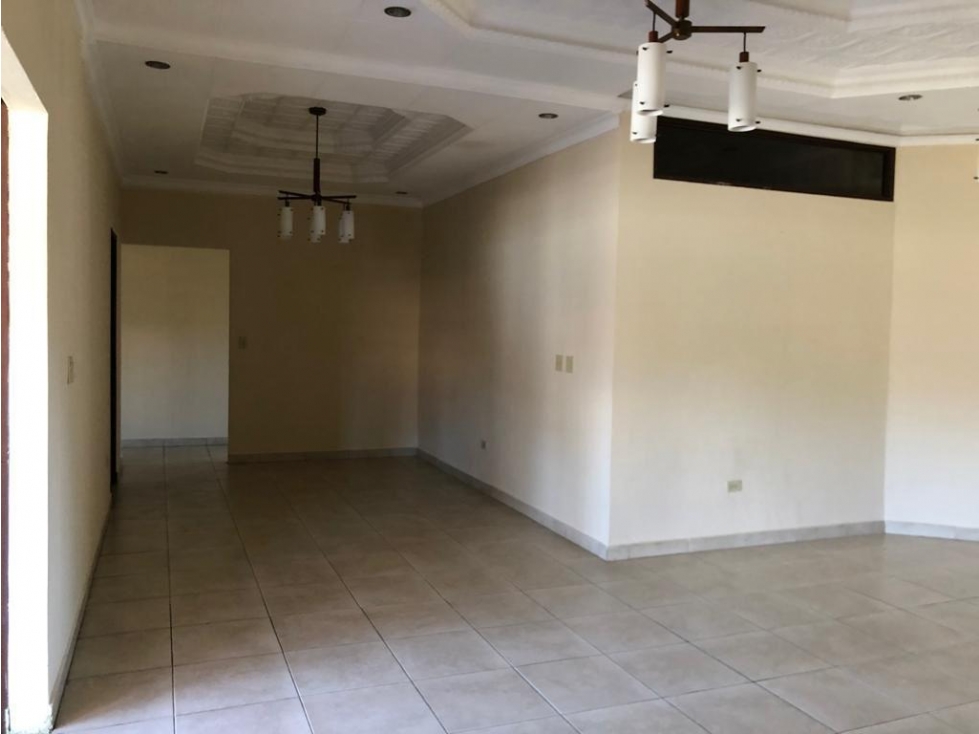 DAVID CHIRIQUI / LAS LOMAS DE SAN CARLOS / 7 HABITAC. / 1316m2 — foto 4