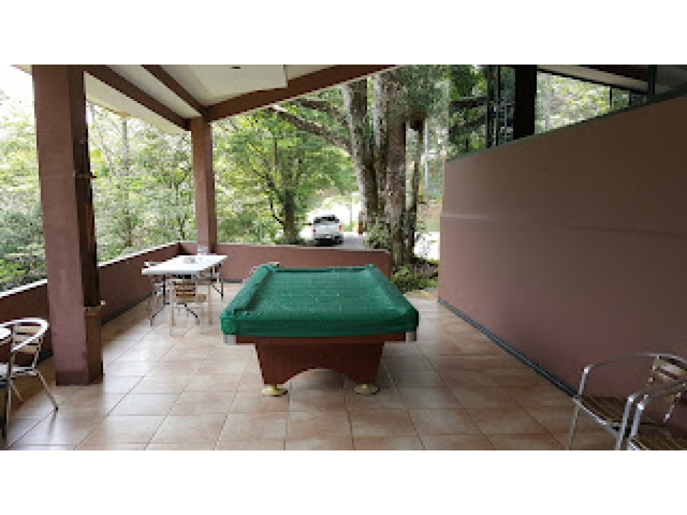 CERRO AZUL / FINCA CON 2 CABAÑAS TURISTICAS / 1,172 M2 — foto 4