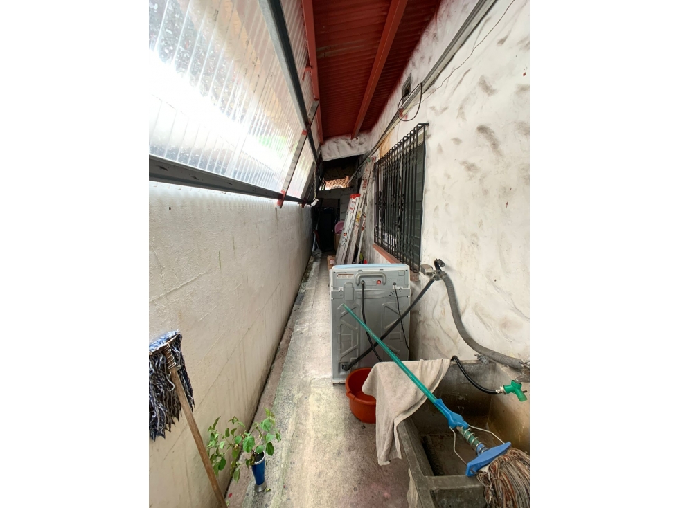 VILLA DE LAS FUENTES I 5 HABITACIONES 400M YG — foto 3